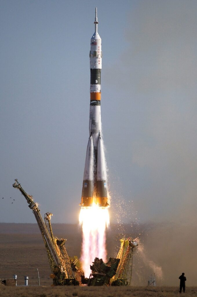 soyuz, rocket launch, rocket-67719.jpg